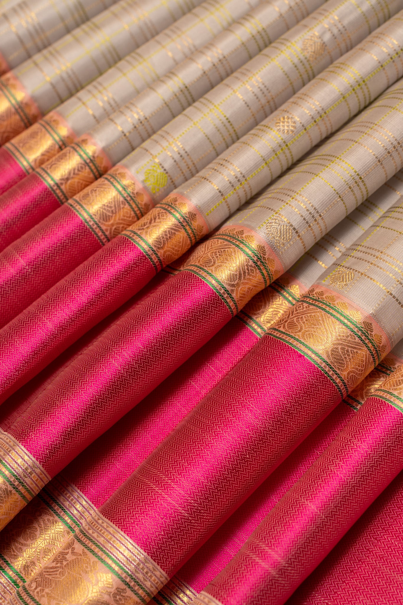 Grey and magenta pure zari Kanchipuram silk saree