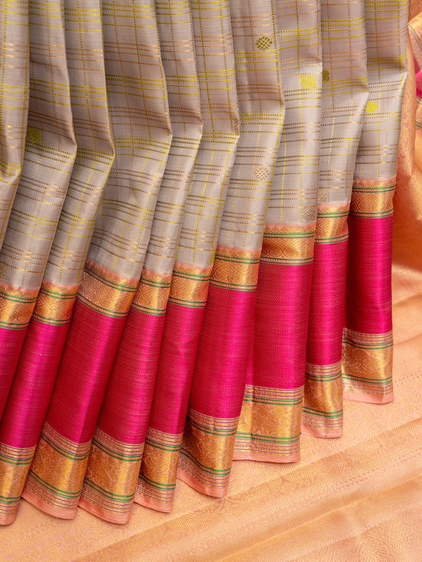 Grey and magenta pure zari Kanchipuram silk saree