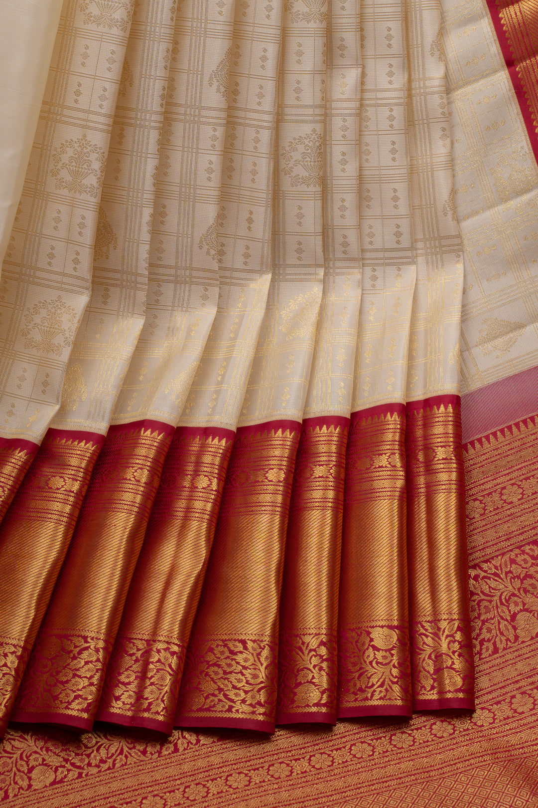 Ivory and Red Brocade Pure Kanchipuram Silk Saree