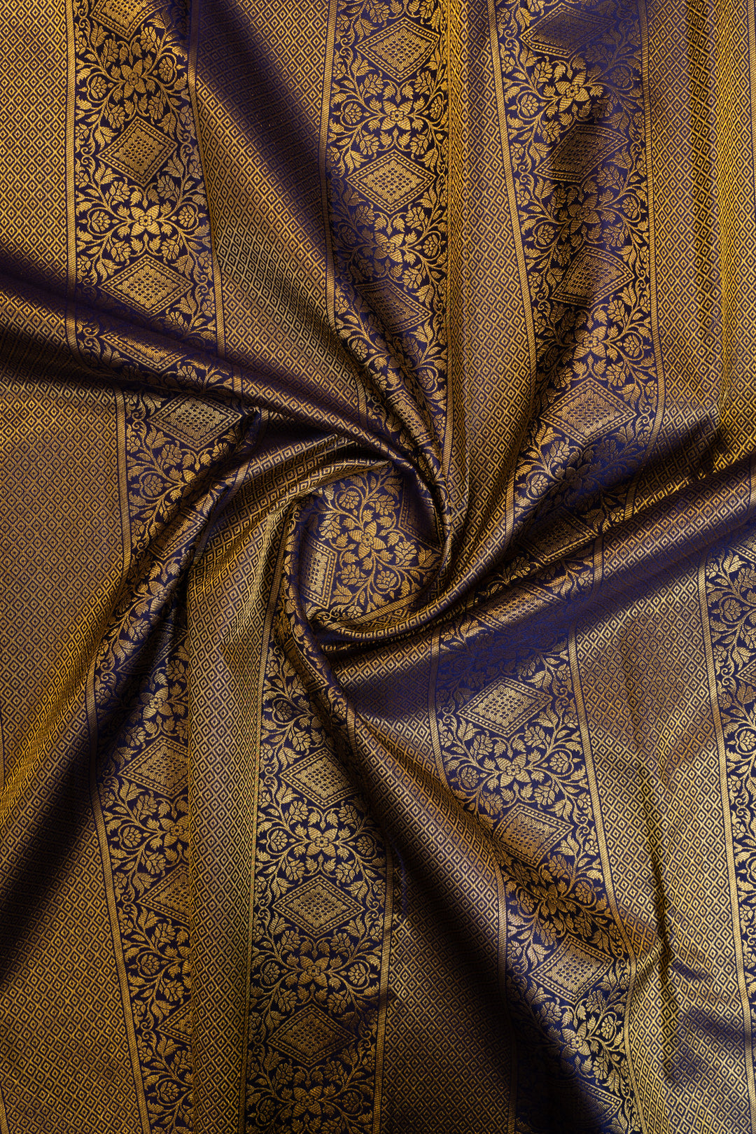 Dark blue leheriya pure Kanchipuram silk saree