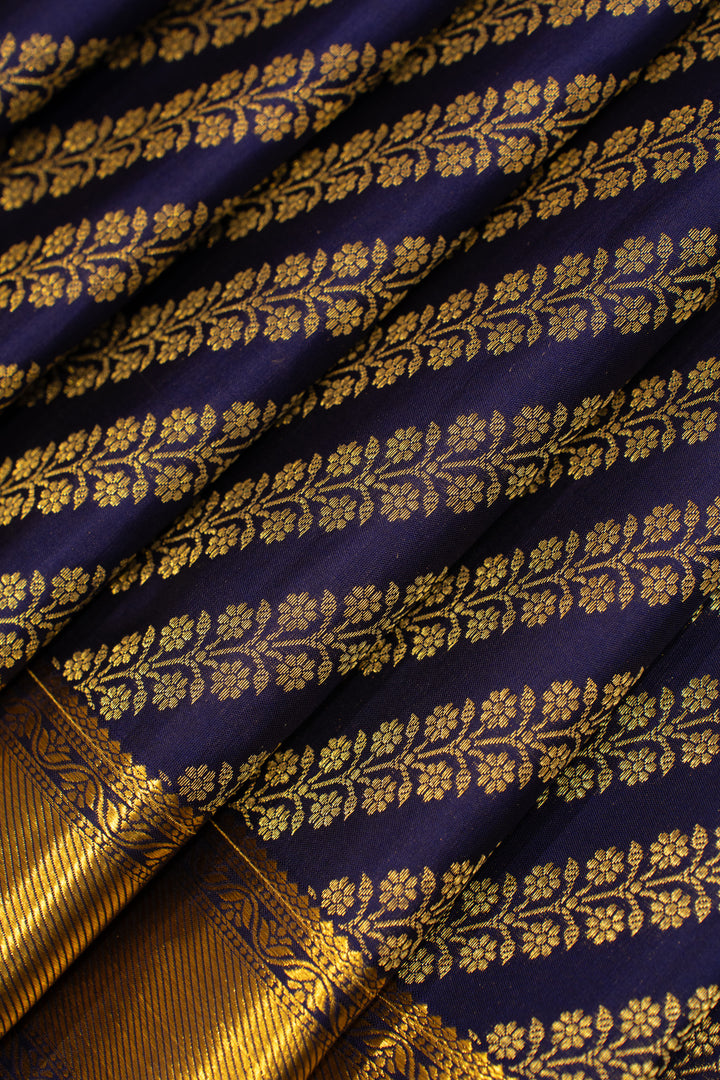 Dark blue leheriya pure Kanchipuram silk saree