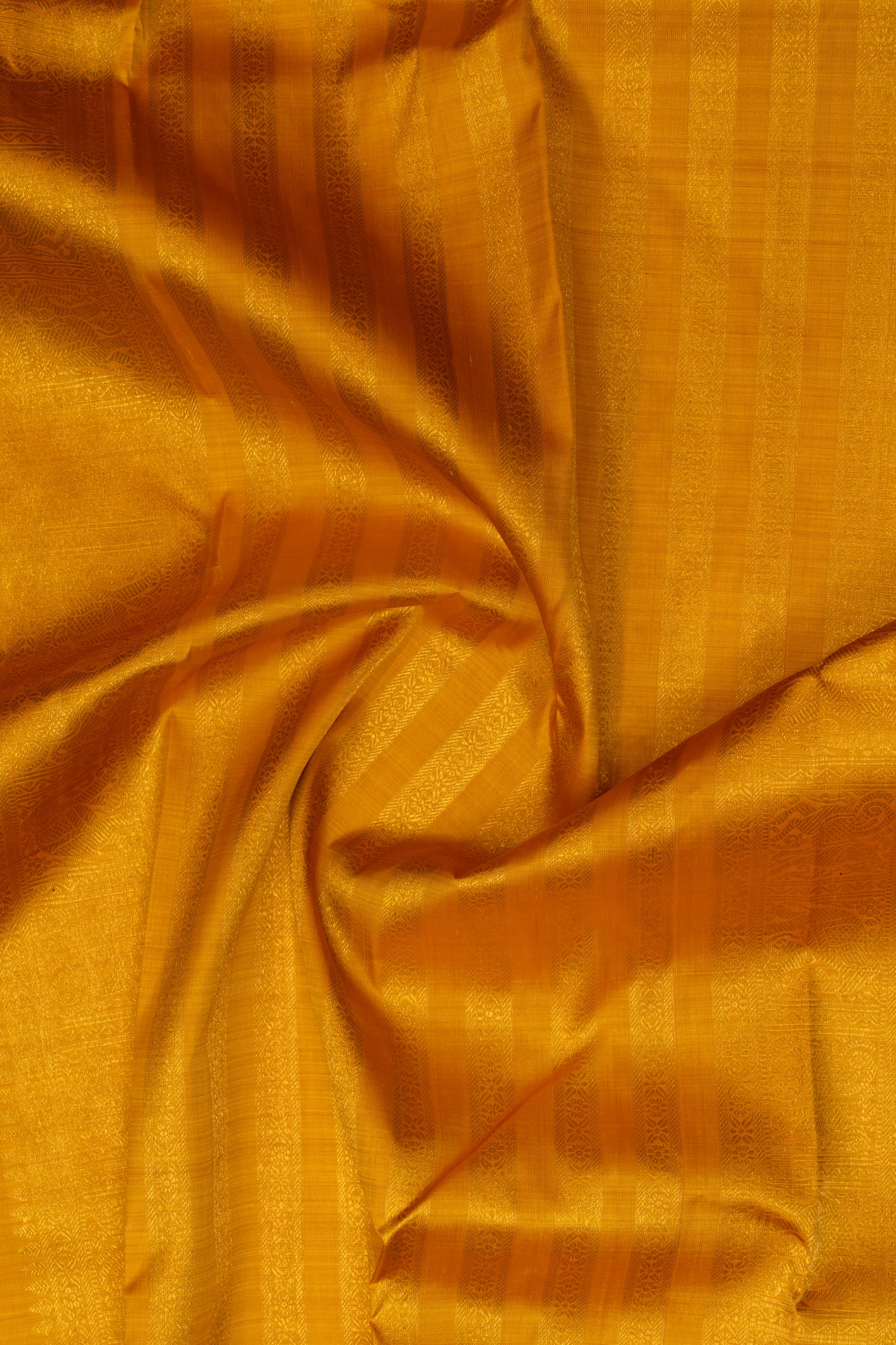 Maroon and yellow varisaipettu pure zari Kanchipuram silk saree