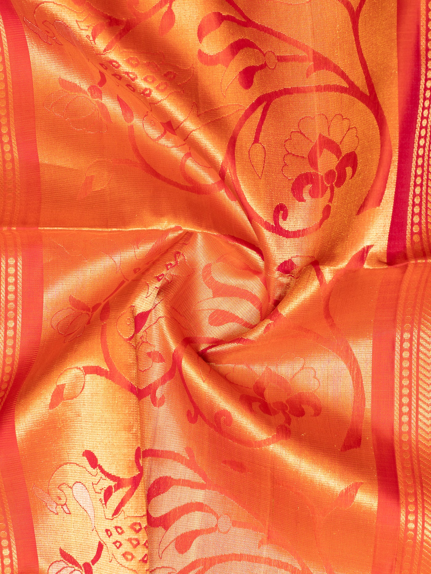 Indulge in luxury and refinement with our exquisite Bottle Green and Peach Soft Silk Saree. 