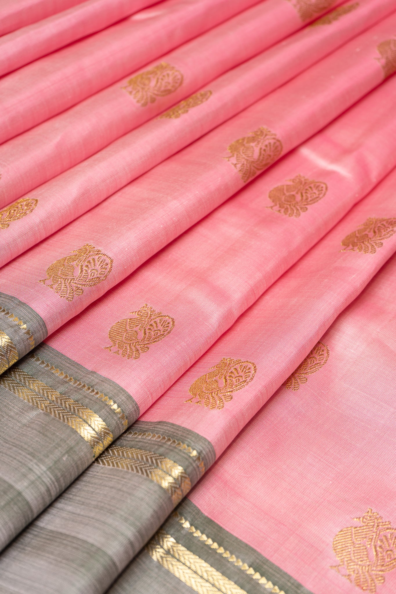 Lotus Pink Ganga Jamuna Kanjivaram Silk Saree - Clio Silks