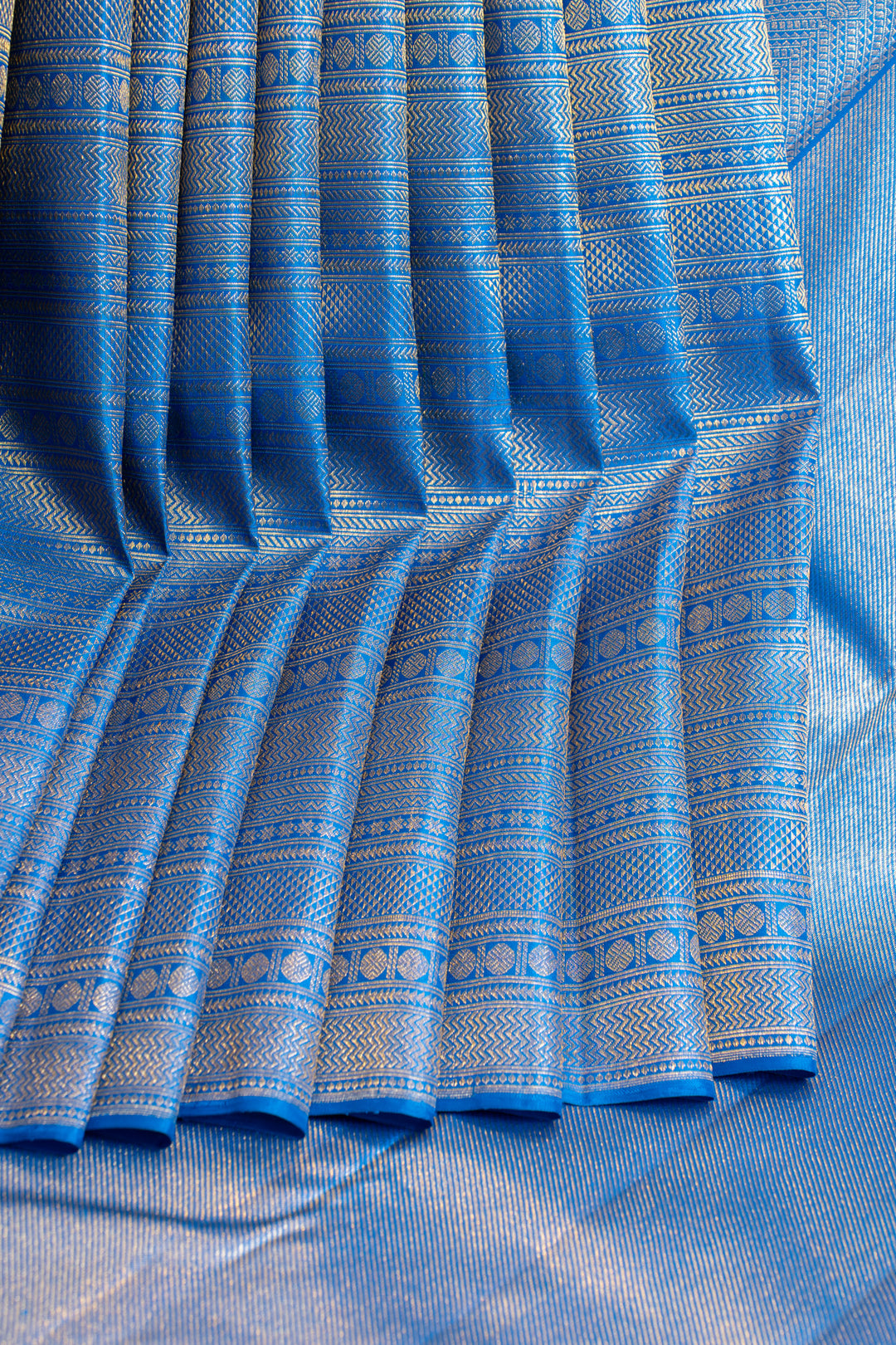 Ananda blue Varisaipettu brocade pure Kanchipuram silk saree