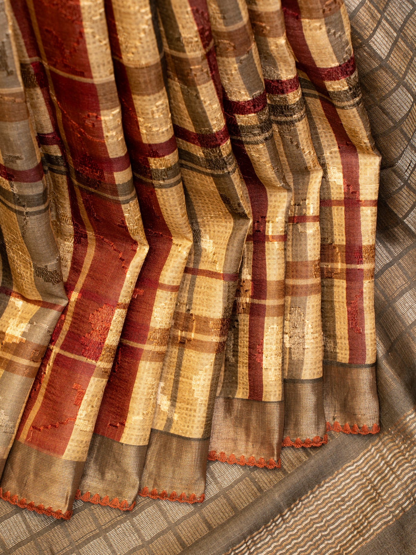 Burberry Checks Embossed Embroidered Pure Tussar saree