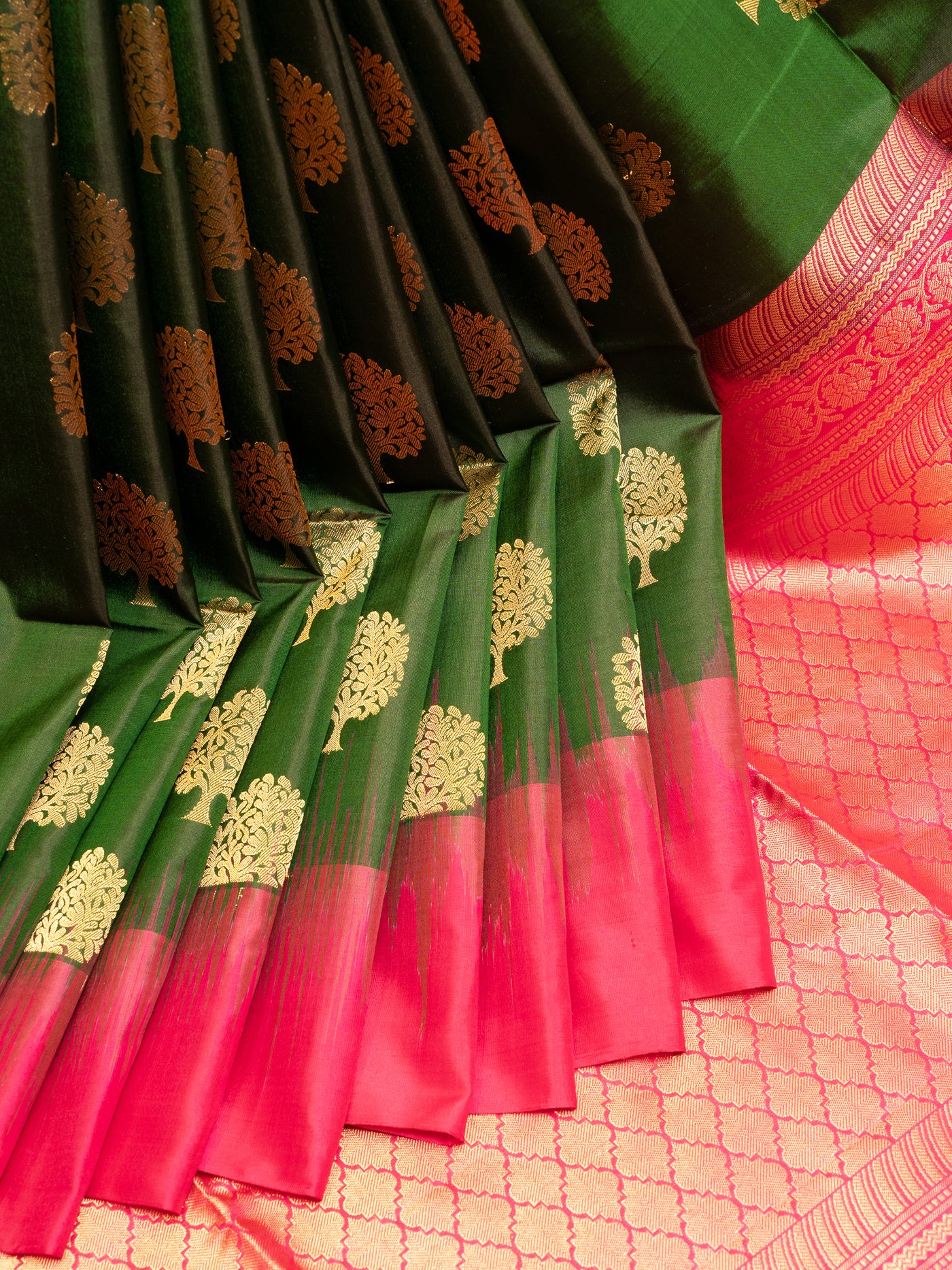 Bottle Green and Magenta Soft Silk Saree | Clio Silks