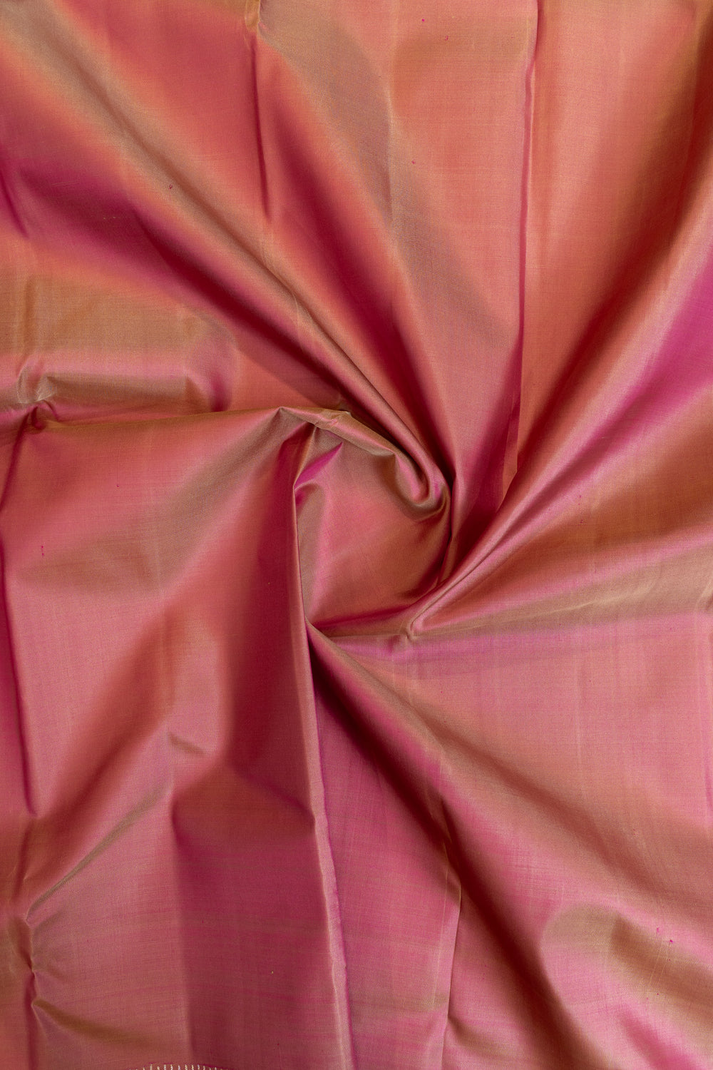 Peach shot colour 8 Kol pure Kanchipuram silk saree