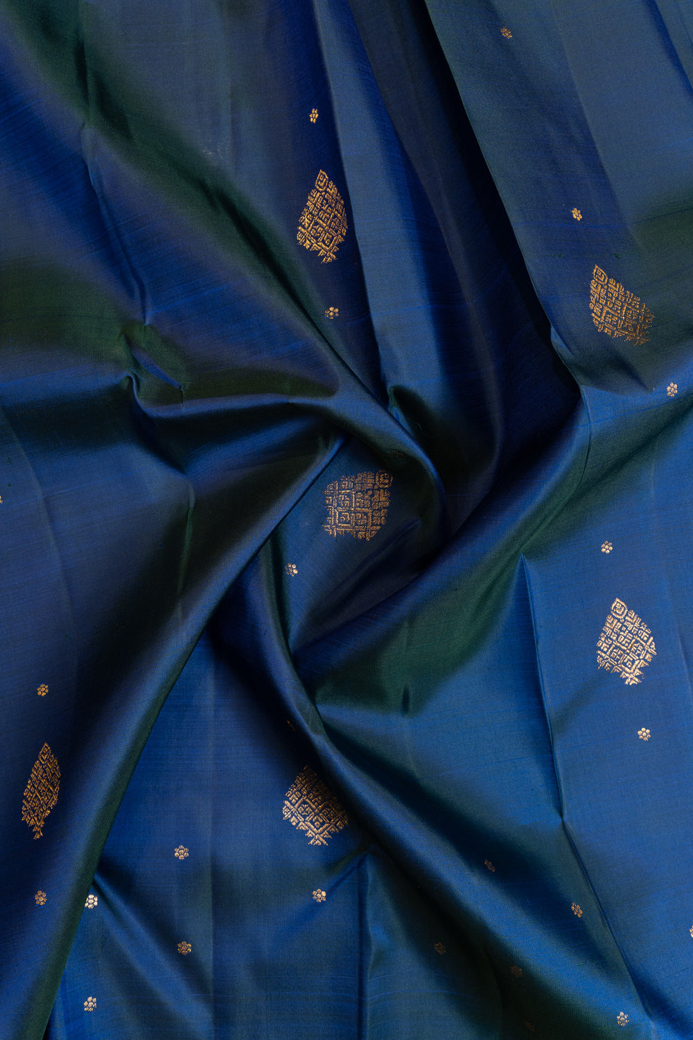 Royal blue traditional pure Kanchipuram silk saree