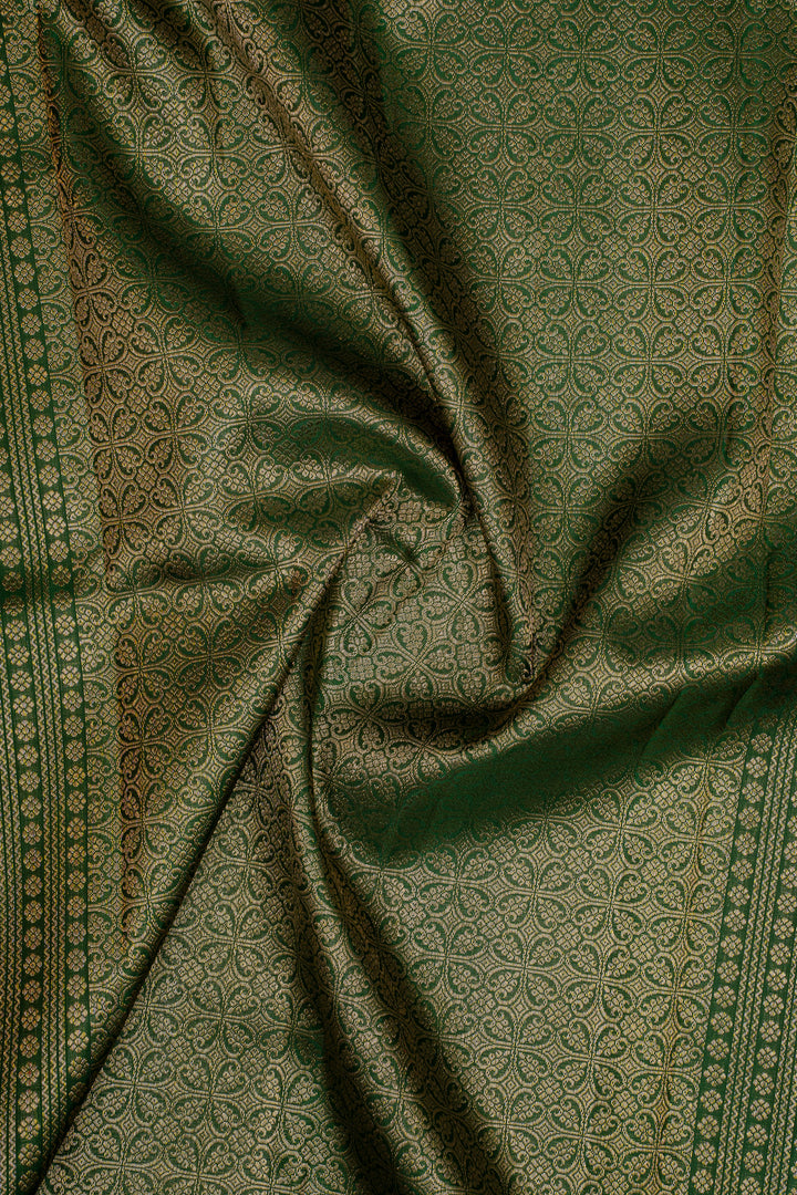 Red and Green Paisley Motifs Vintage Pure Kanchipuram Silk Saree