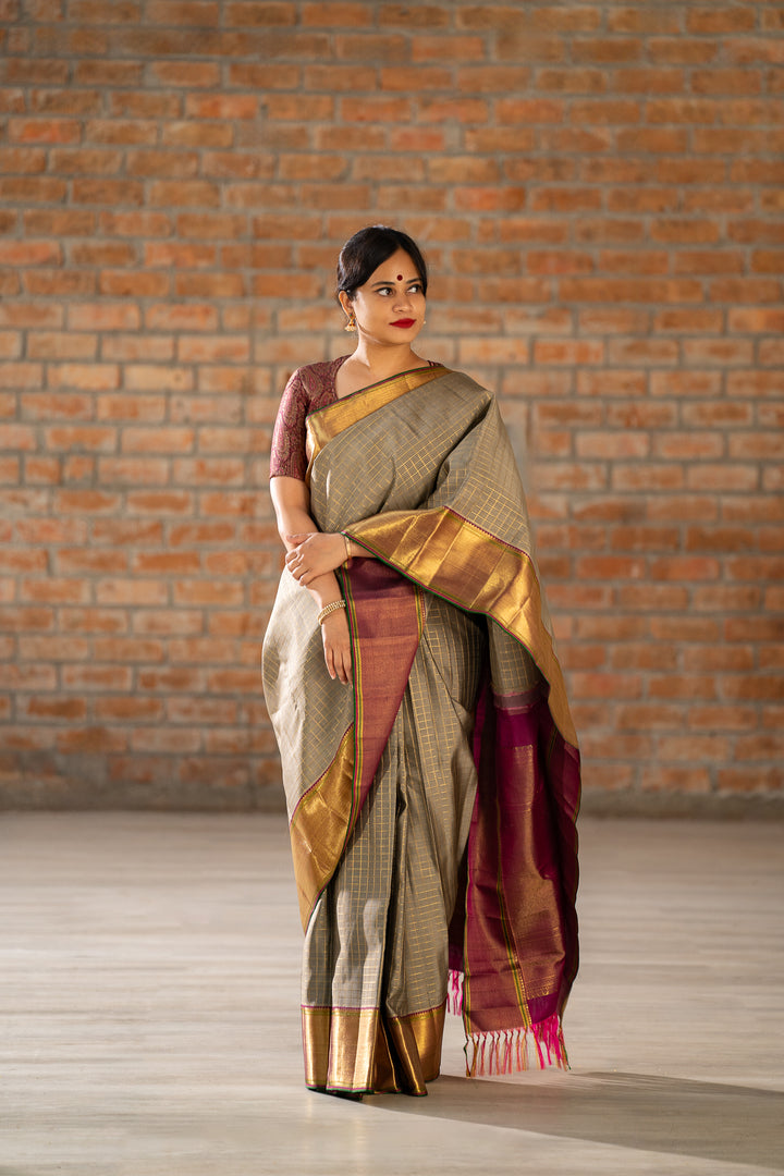 Elephant Grey Veldhari Checks Pure Zari Kanchipuram Silk Saree - Clio Silks