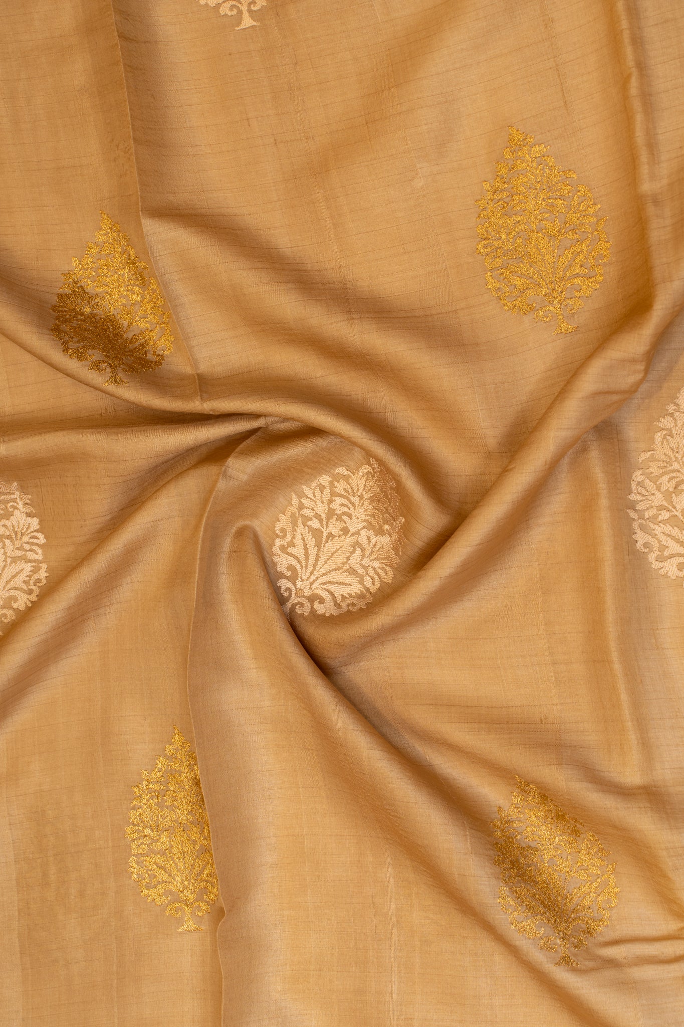 Beige embroidered pure Kantha work Tussar saree