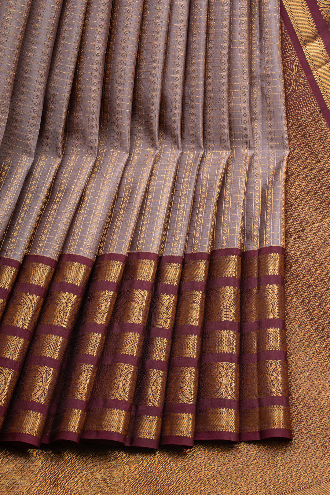 Greyish Lilac Varisaipettu Pure Kanchipuram Silk Saree