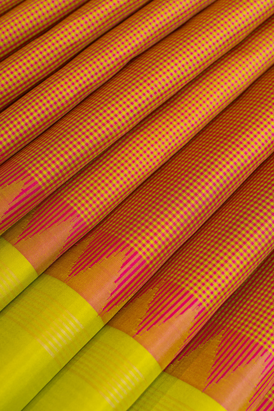 Pink and green podikattam temple border pure Kanchipuram silk saree