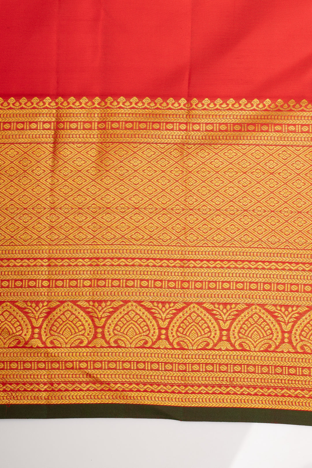 Red Rangkat Brocade Pure Kanchipuram Silk Saree