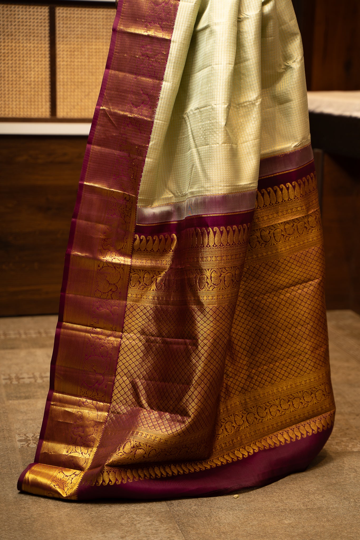 Pastel Green Zari Checks Pure Kanchipuram Silk Saree - Clio Silks