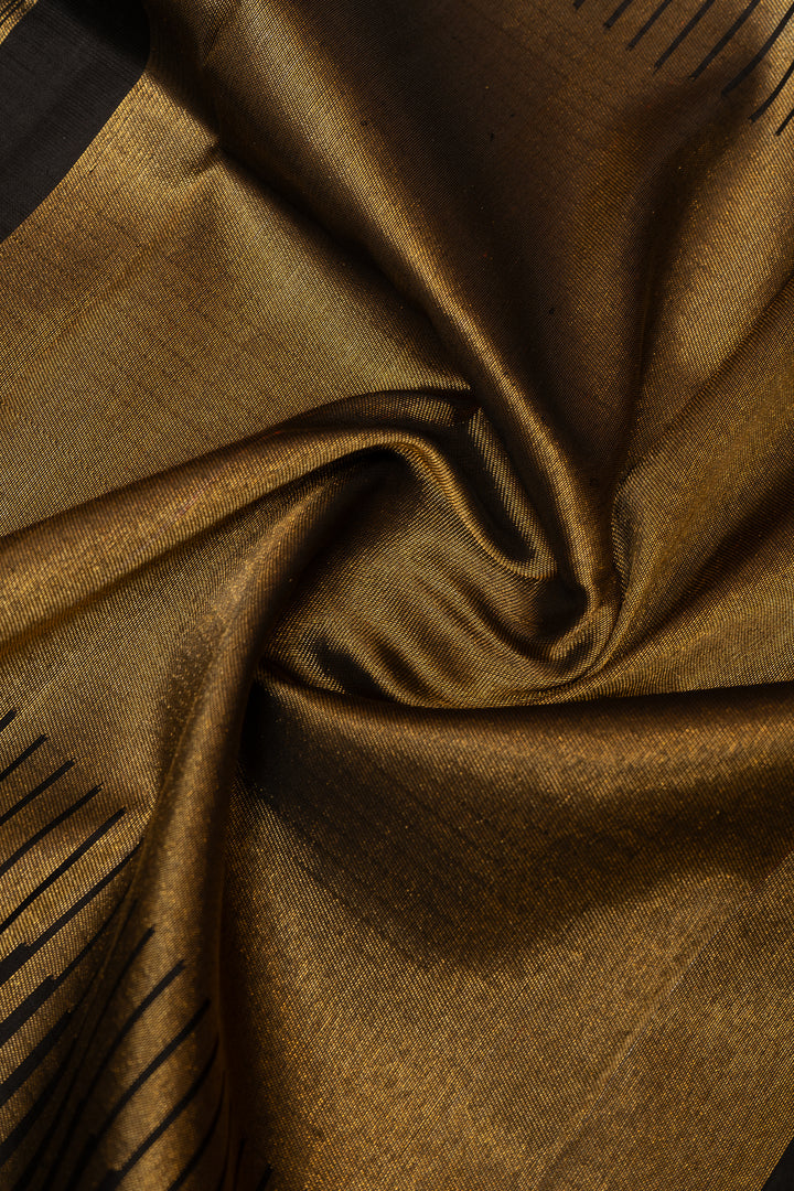 Pearl River Grey  Pure Zari Checks Kanchipuram Silk Saree - Clio Silks