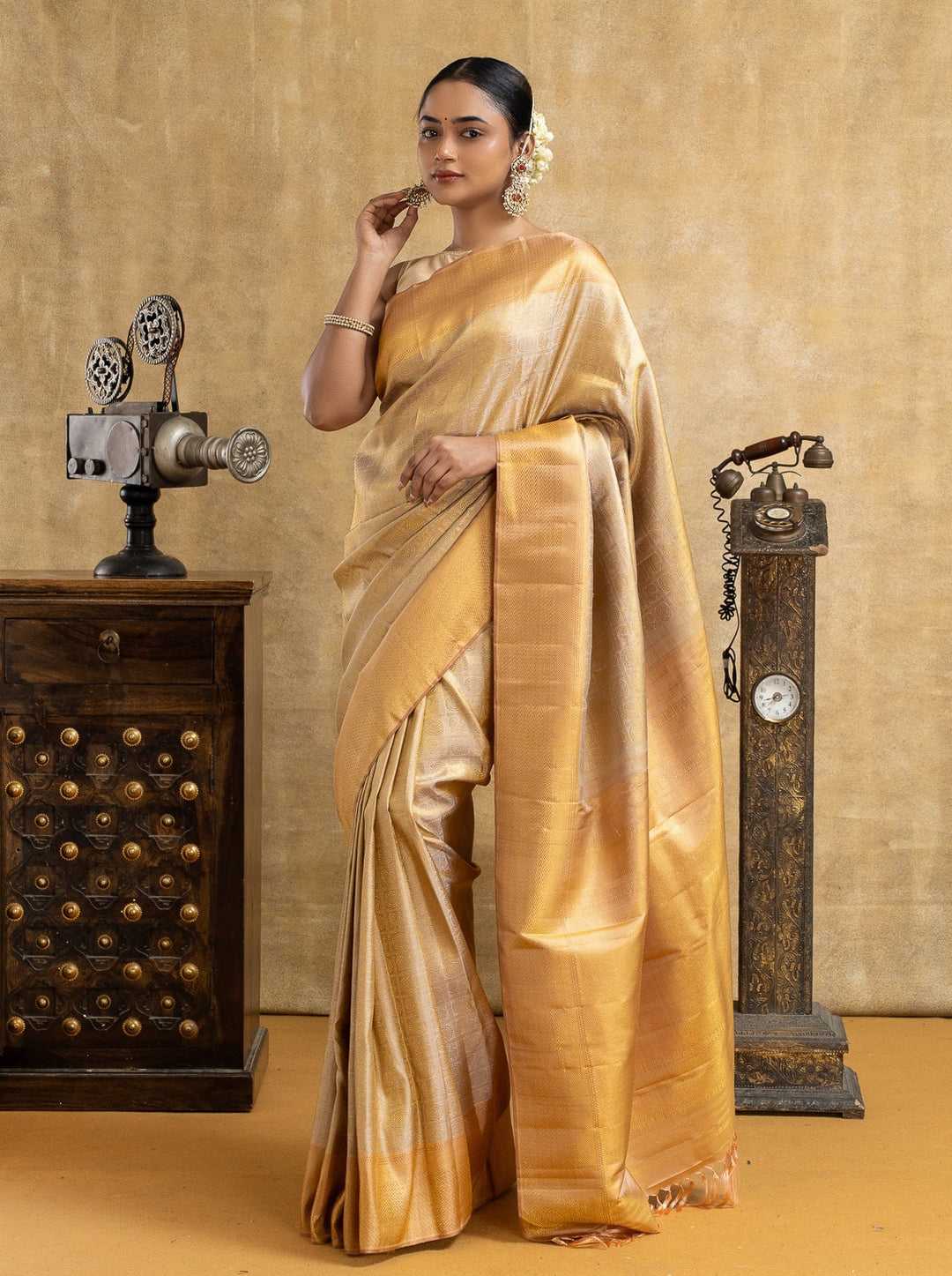 Champagne Gold Brocade Pure Kanchipuram Silk Saree – Clio Silks