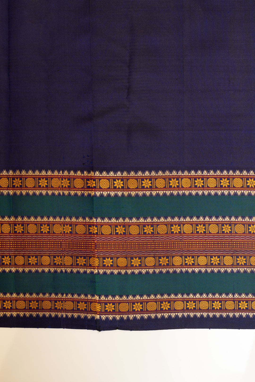 Sari with blue and green border