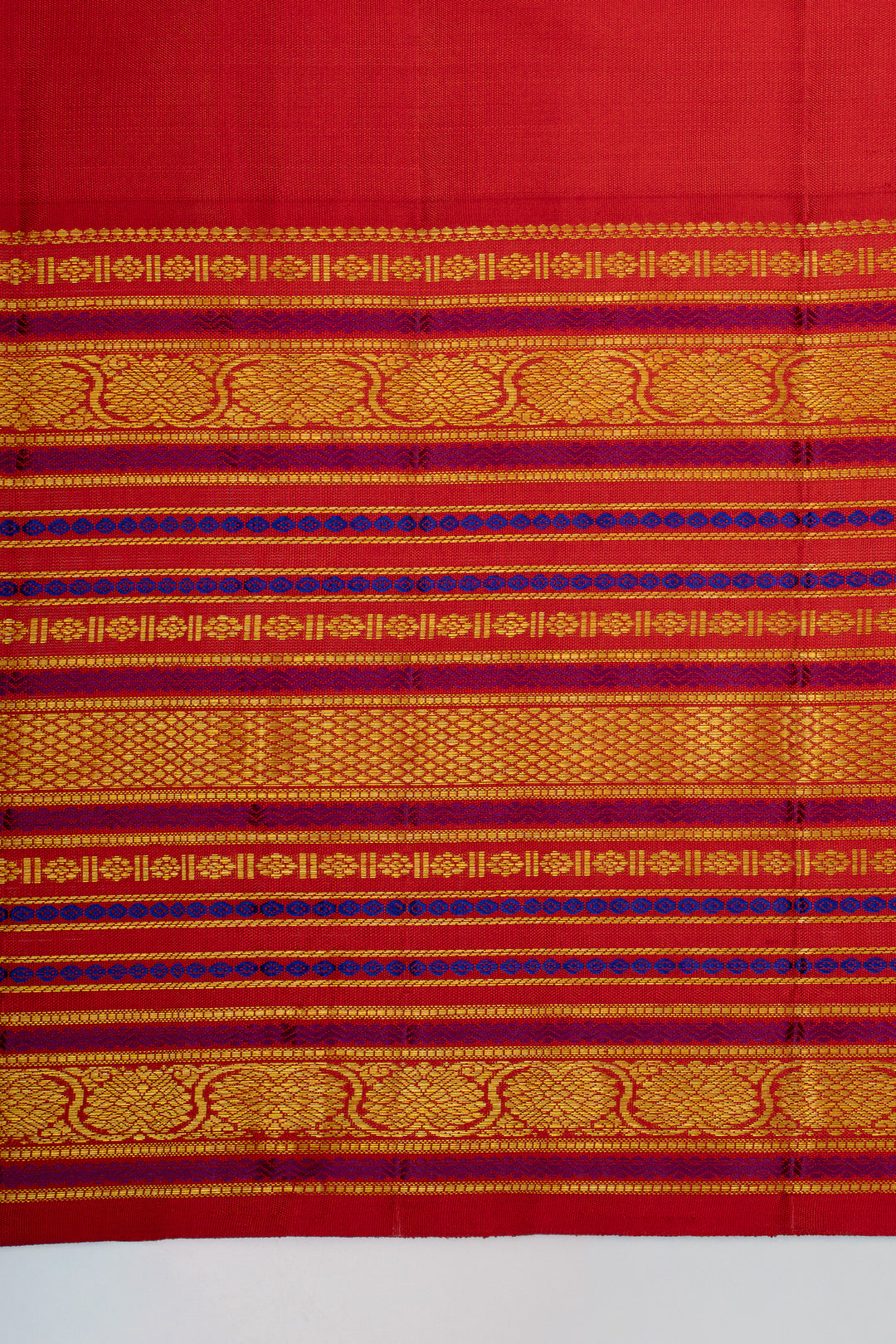 Ivory and red varisaipettu pure kanchipuram silk saree