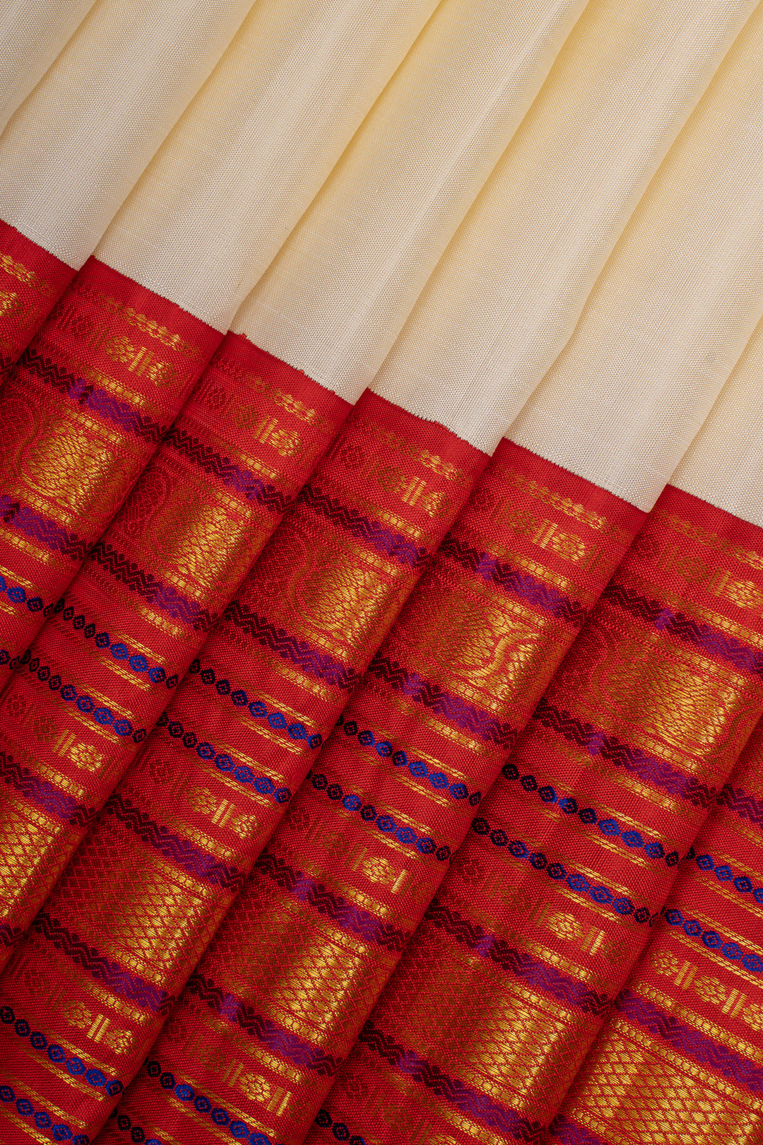 Ivory and red varisaipettu pure kanchipuram silk saree