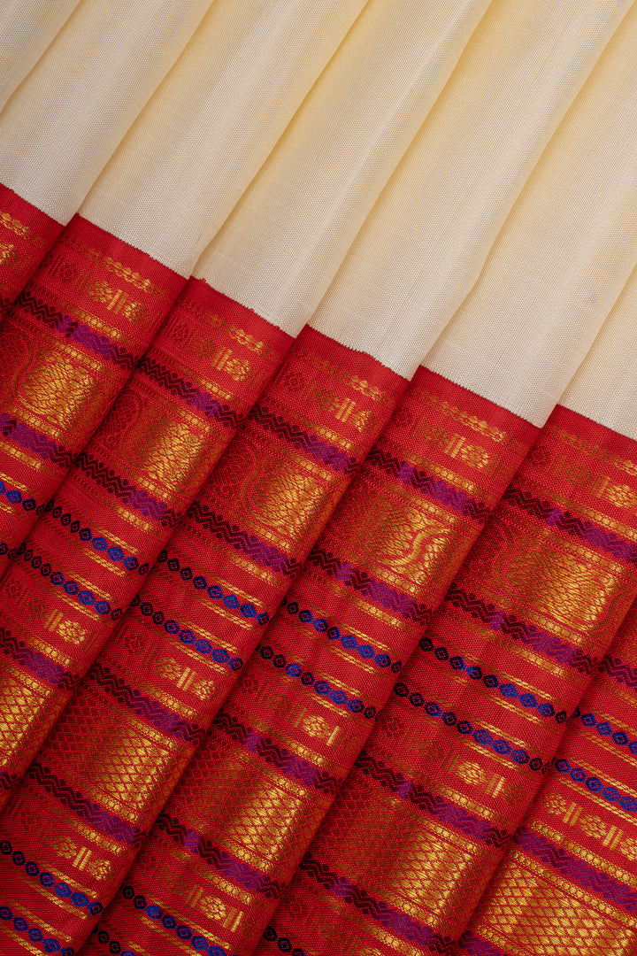 Ivory and red varisaipettu pure kanchipuram silk saree