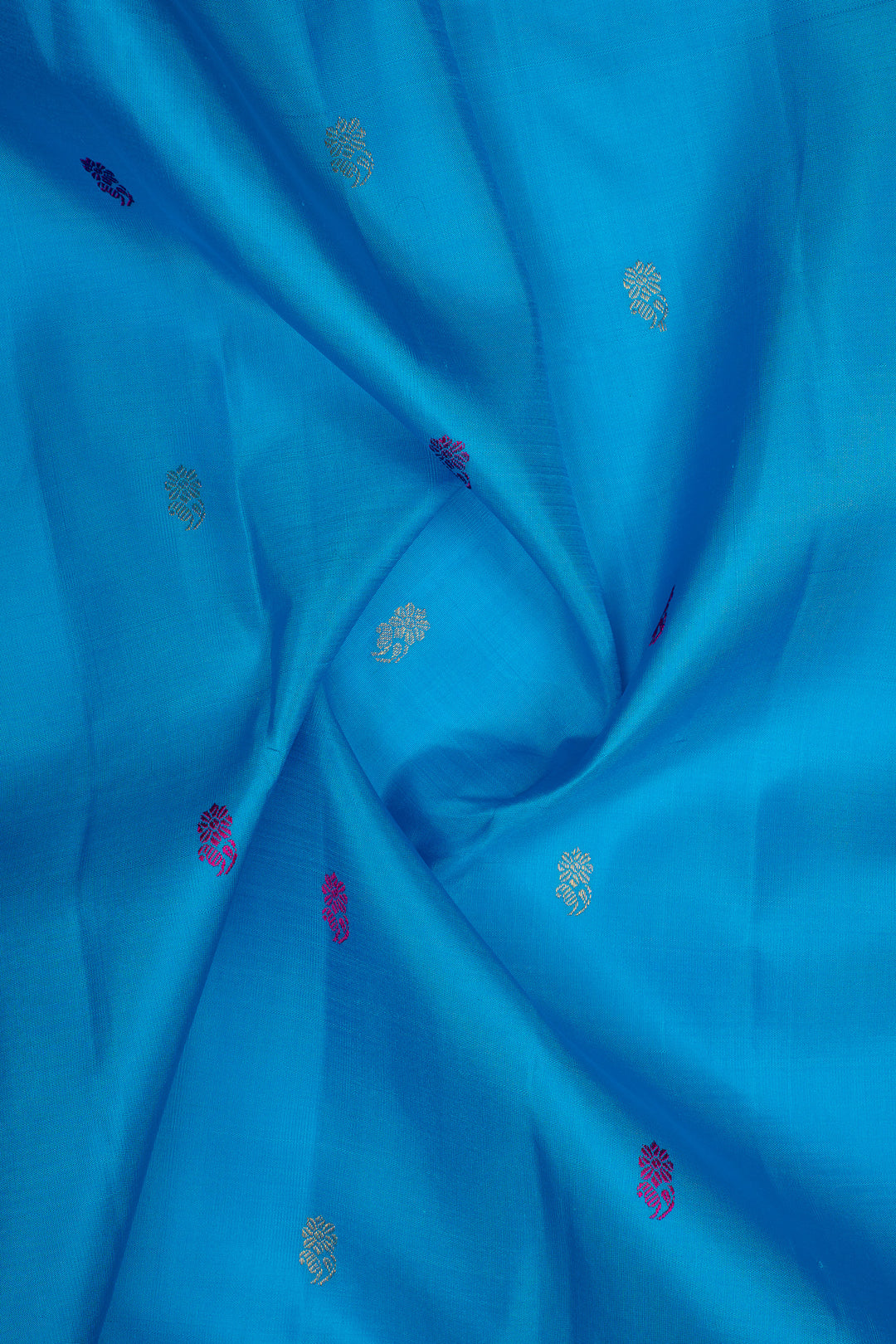 Anandha blue and magenta vintage Kanchipuram silk saree