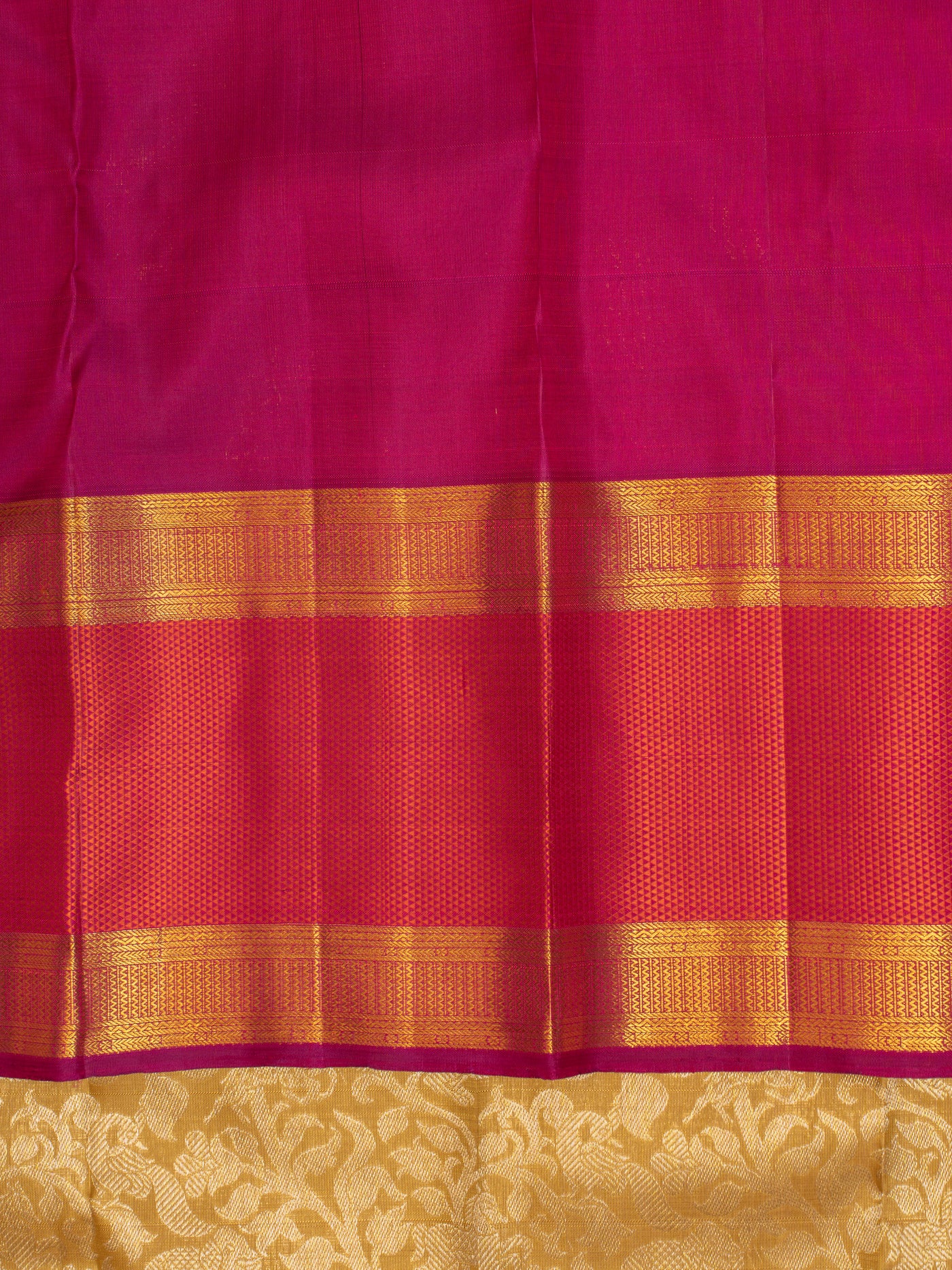 Gold vanasingaram rettai pettu pure Kanchipuram silk saree