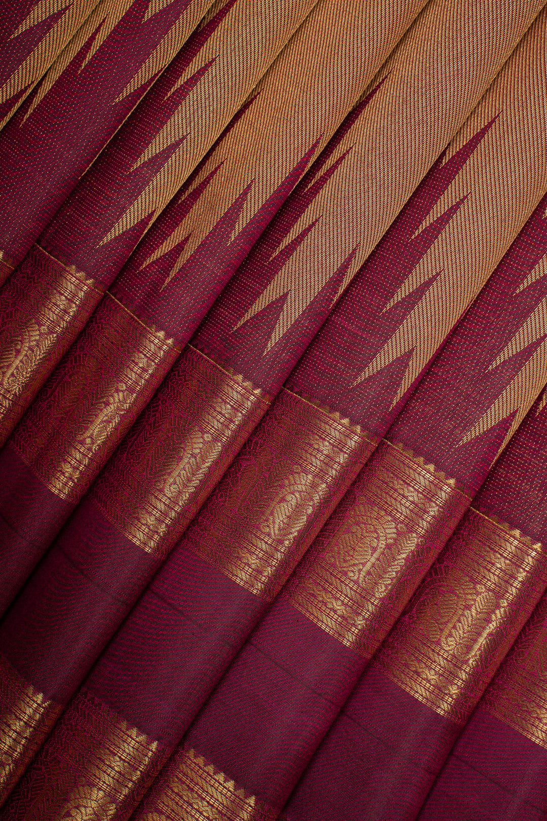 Gold 8 Kol Pure Kanchipuram Silk Saree