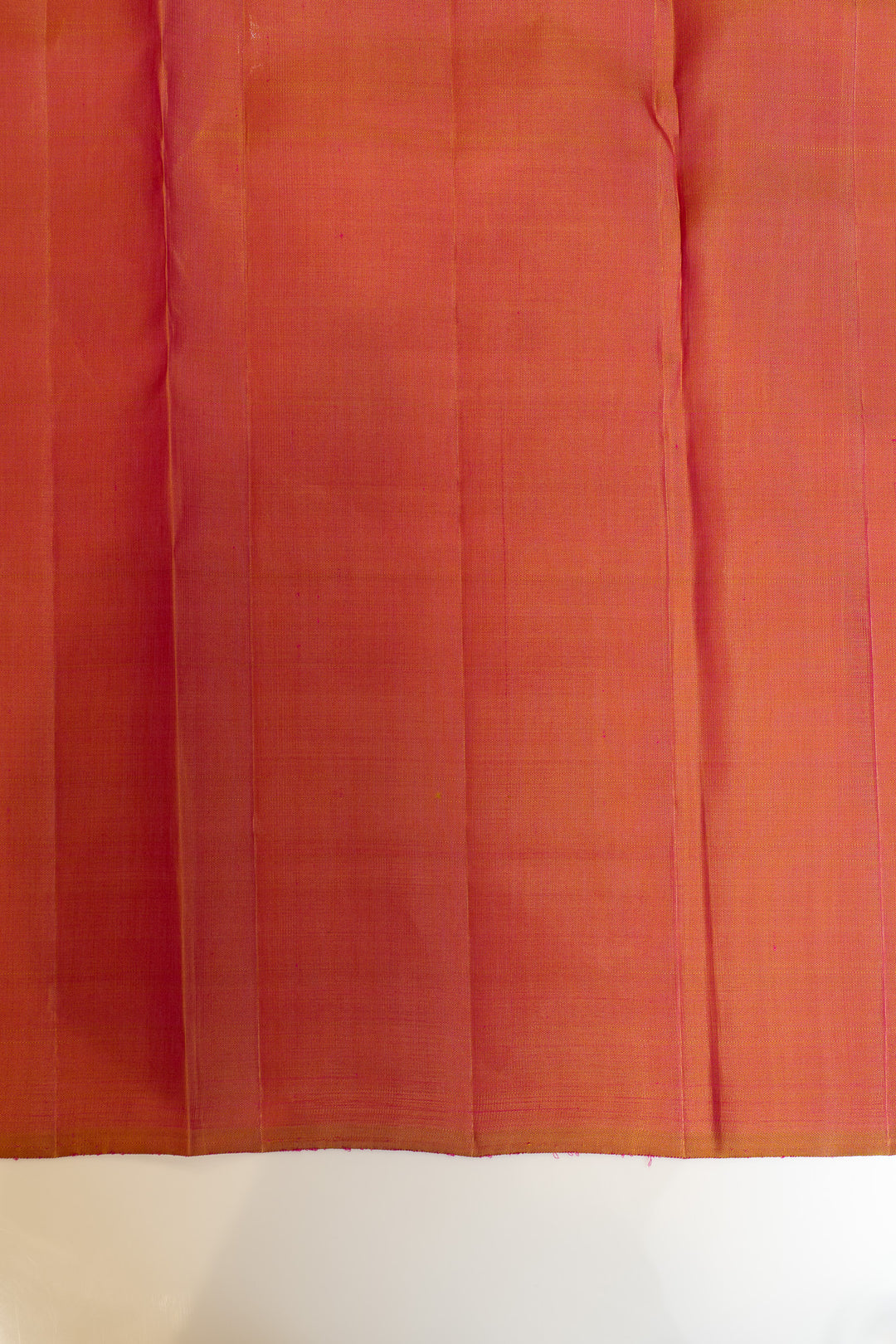 Beige rising 8 Kol pure Kanchipuram silk saree