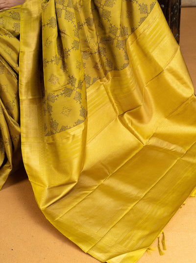 Mehendi Green Kasuti Pure Zari Kanchipuram Silk Saree