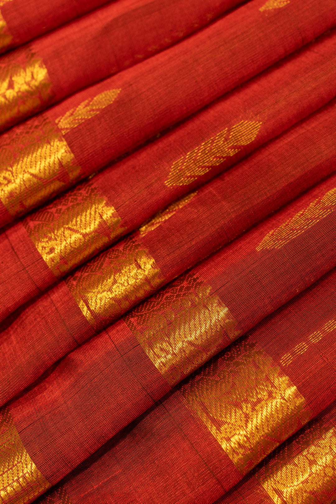 Maroon traditional pure silk cotton saree