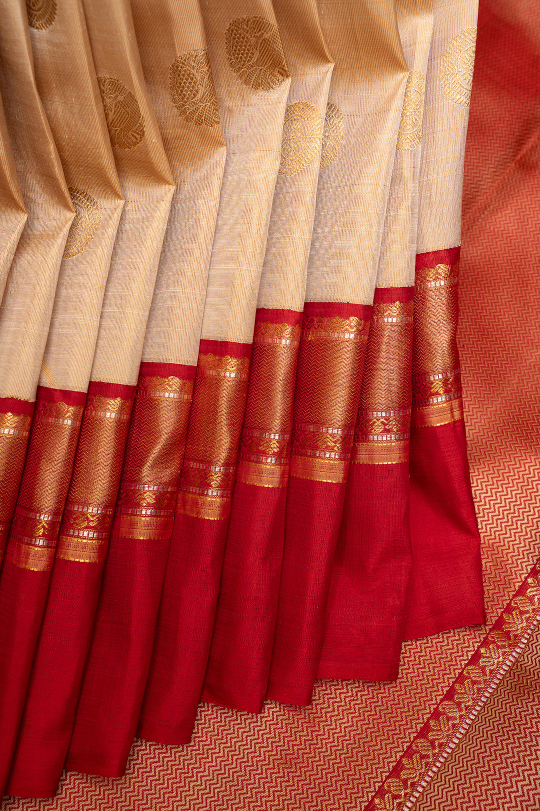 Beige and Red Pure Zari Kanchipuram Silk Saree - Clio Silks