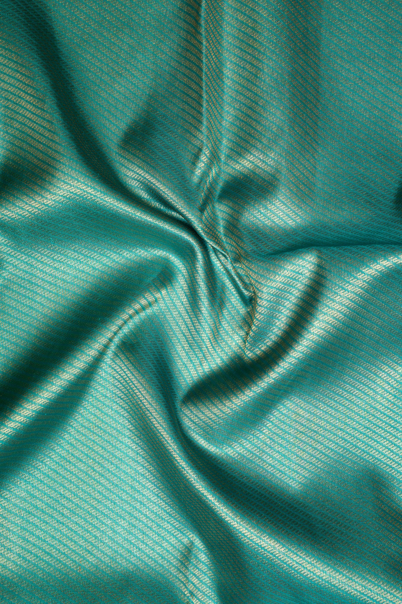 Peacock Green and Magenta Brocade Pure Zari Kanchipuram Silk Saree - Clio Silks