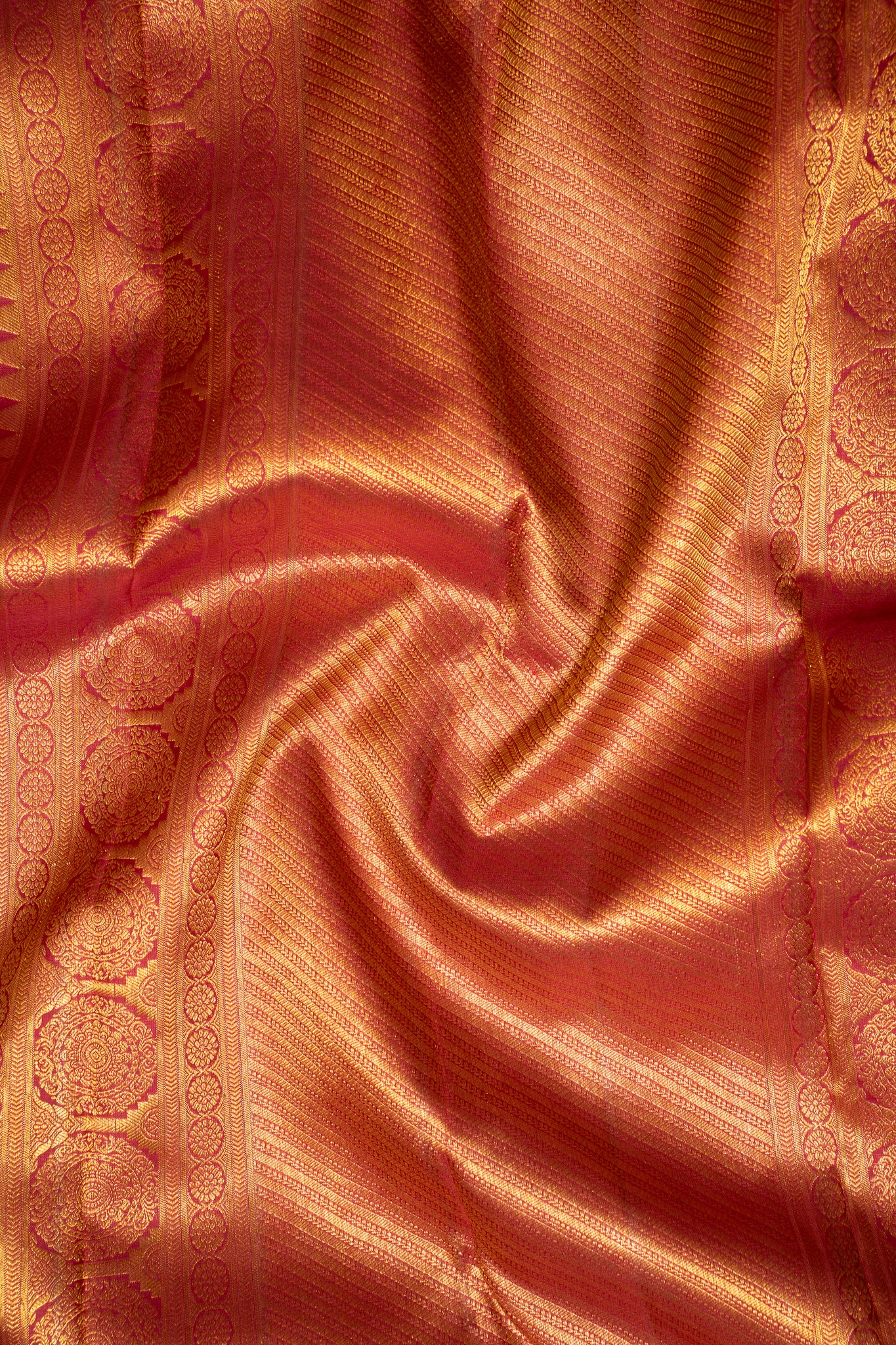 Ivory and Maroon Pure Kanchipuram Silk Saree - Clio Silks