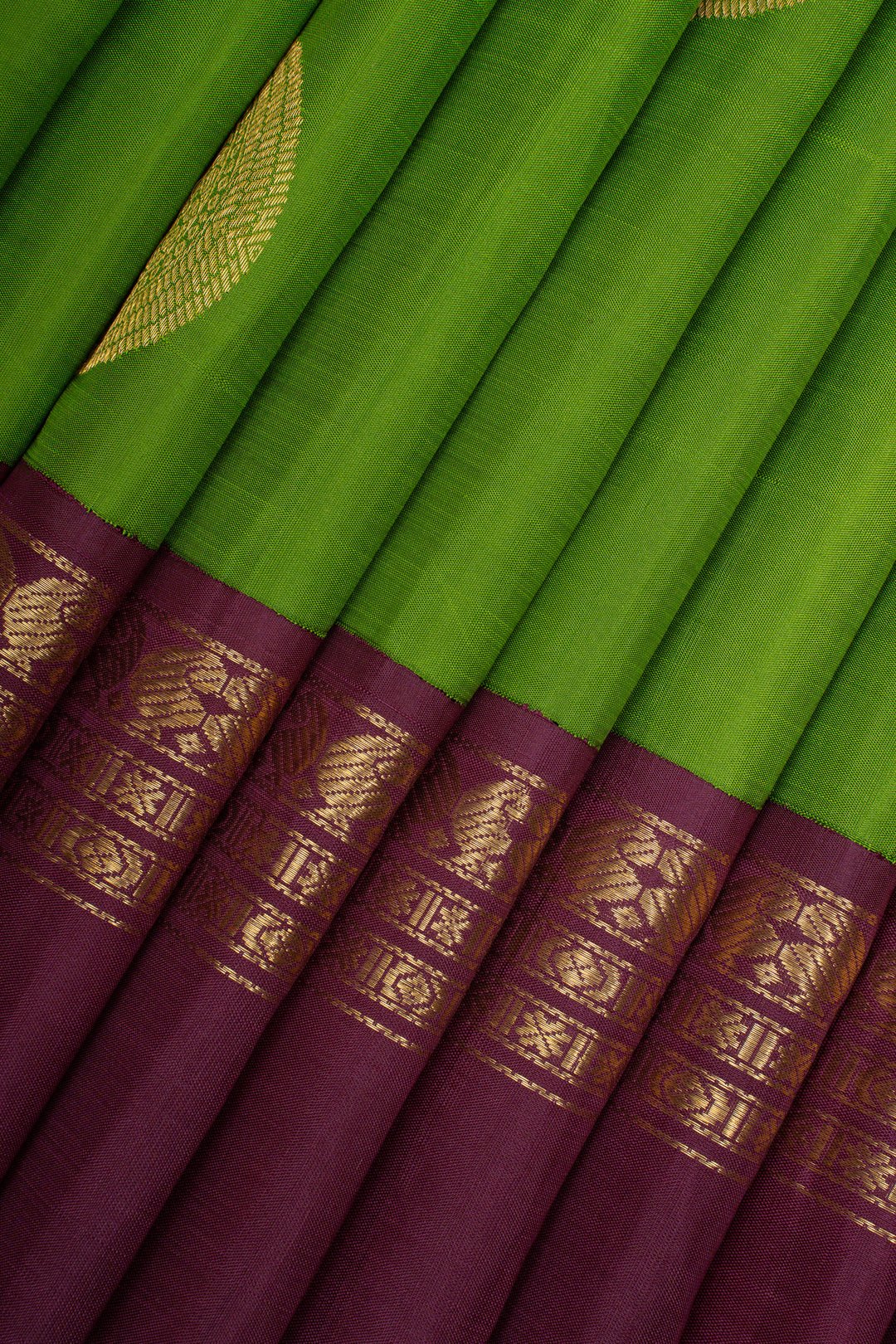 Sampanga green and jamun rettai pettu pure kanchipuram silk saree