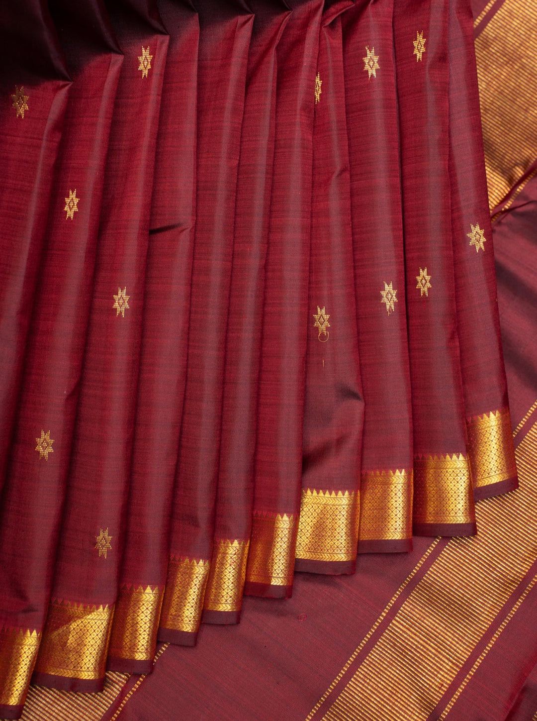 Maroon and Gold Traditional Pure Kanchipuram Silk Saree - Clio Silks