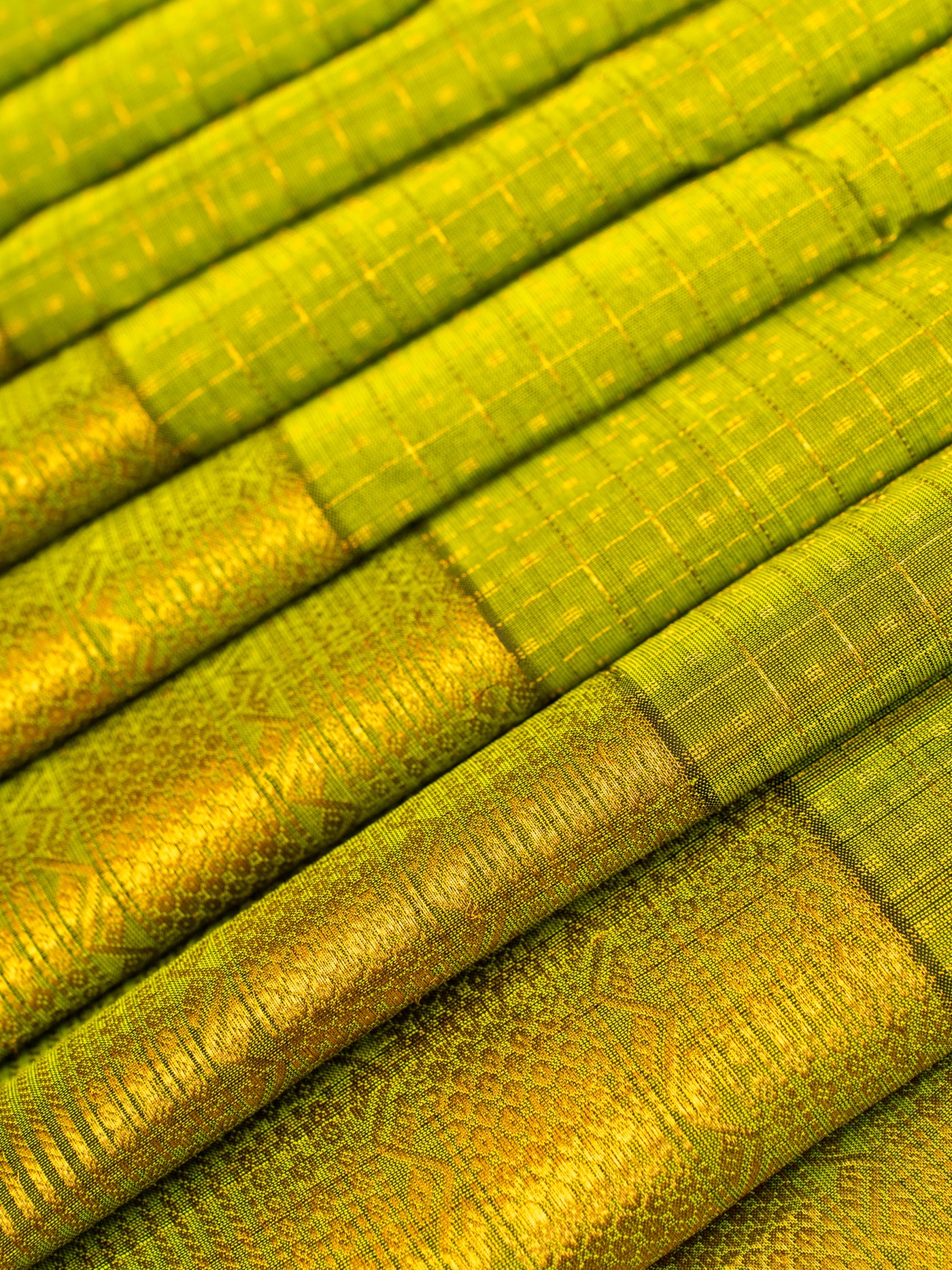 Sheen green lakshadeepam pure silk cotton saree