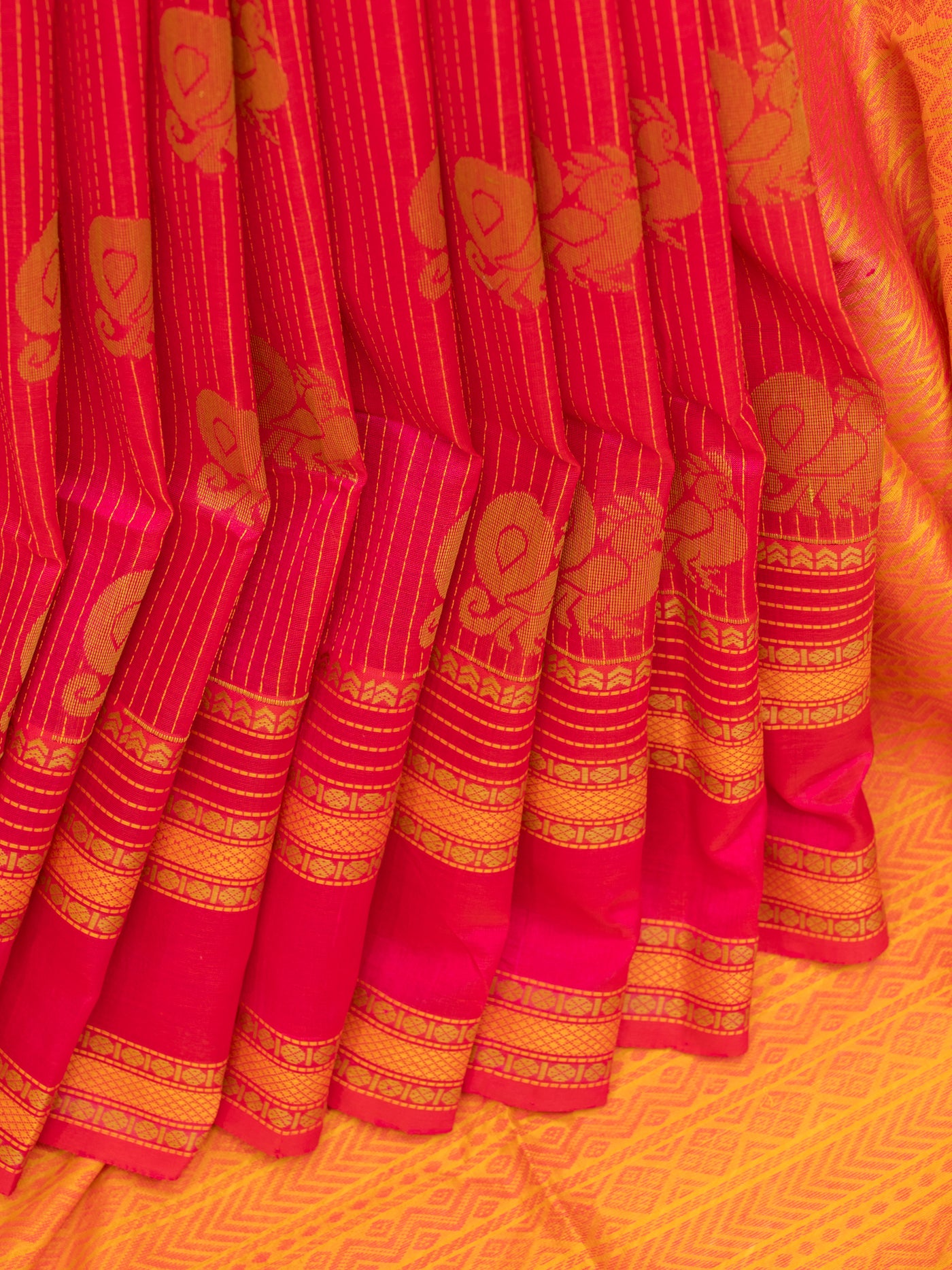 Rani pink thread motifs pure silk cotton saree