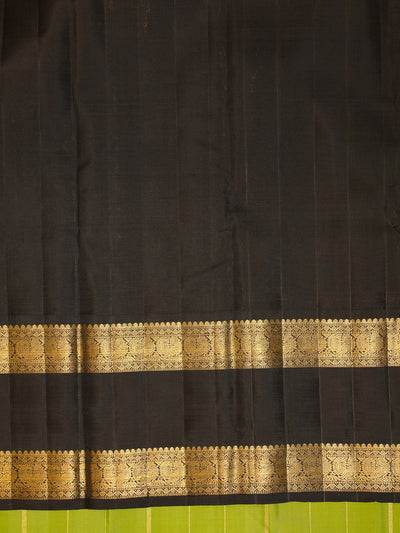 Sampanga Green and Black Pure Zari Kanchipuram Silk Saree