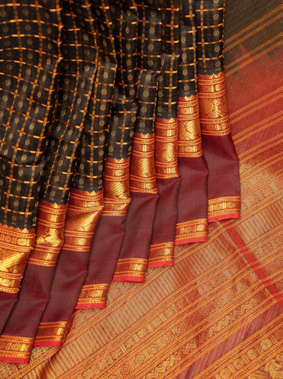 Black and Maroon Thread Checks Pure Silk Cotton Saree - Clio Silks