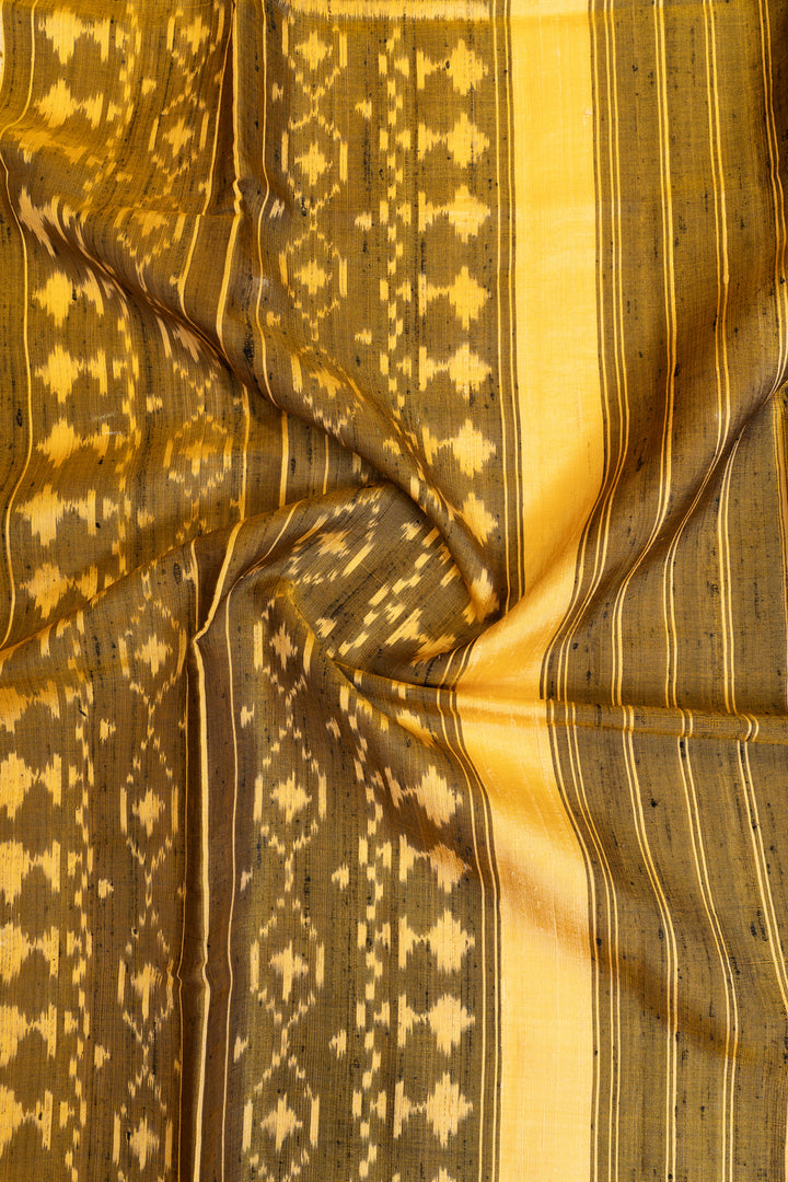 Off white and green raw silk pure Patola ikat silk saree