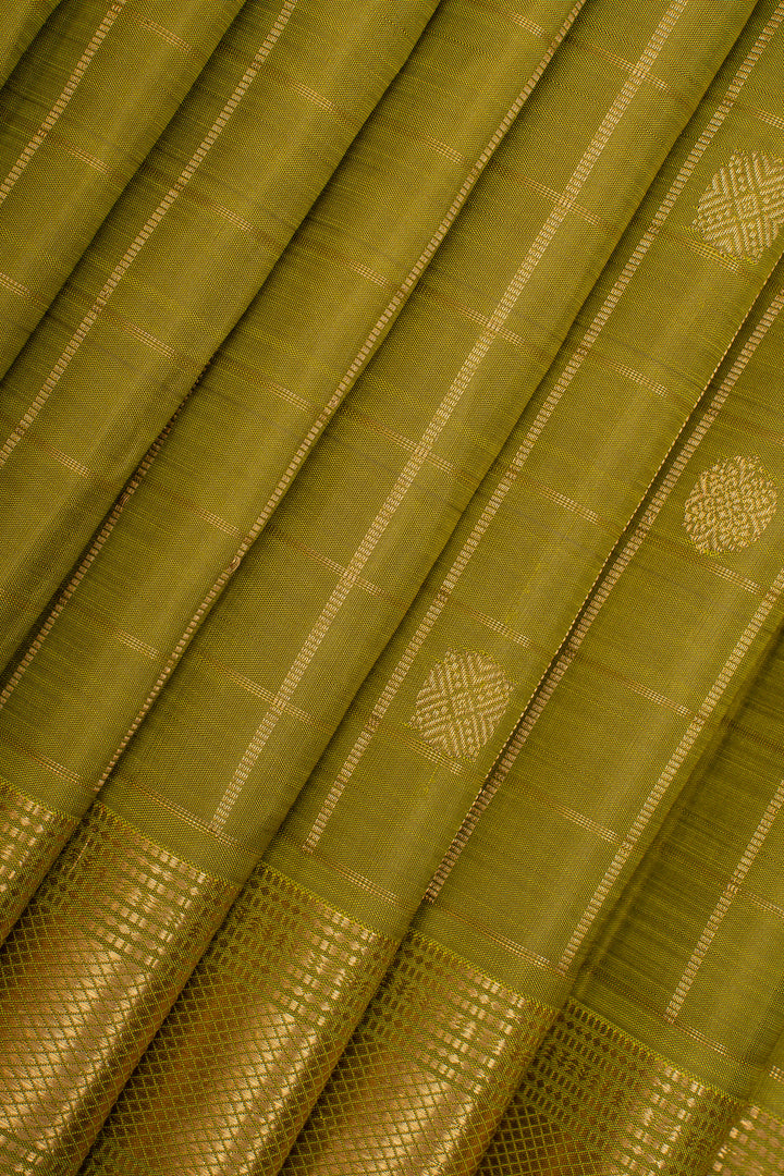Mehandi Green Zari Checks Pure Kanchipuram Silk Saree