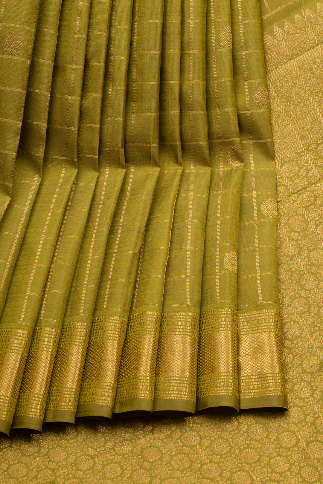 Mehandi Green Zari Checks Pure Kanchipuram Silk Saree