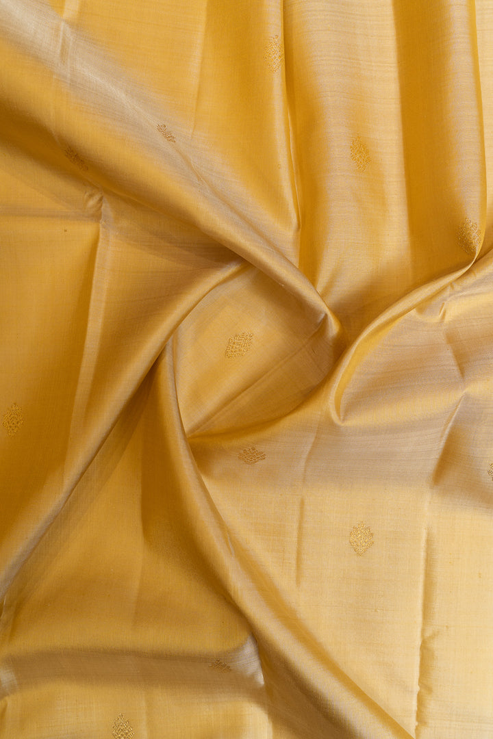 Magnolia cream and maroon pure Kanchipuram silk saree