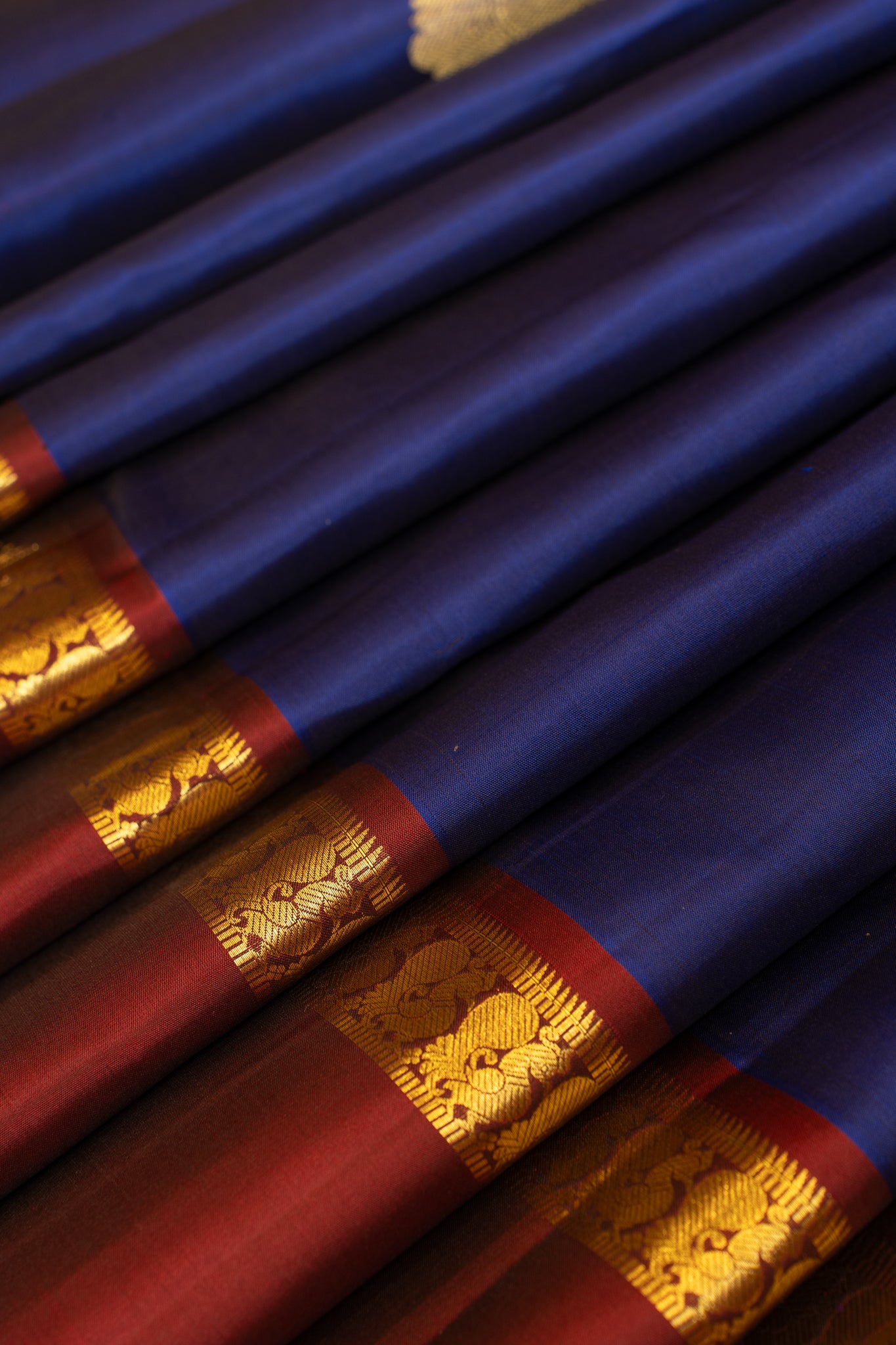 Royal Blue and Maroon iruthalaipakshi pure Kanchipuram silk saree