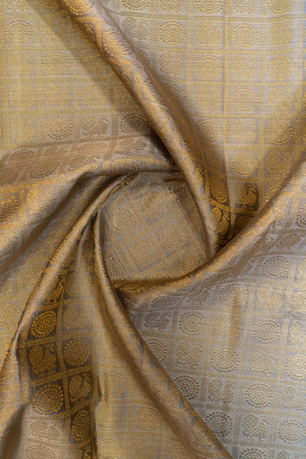 Silver grey annam chakram brocade pure Kanchipuram silk saree