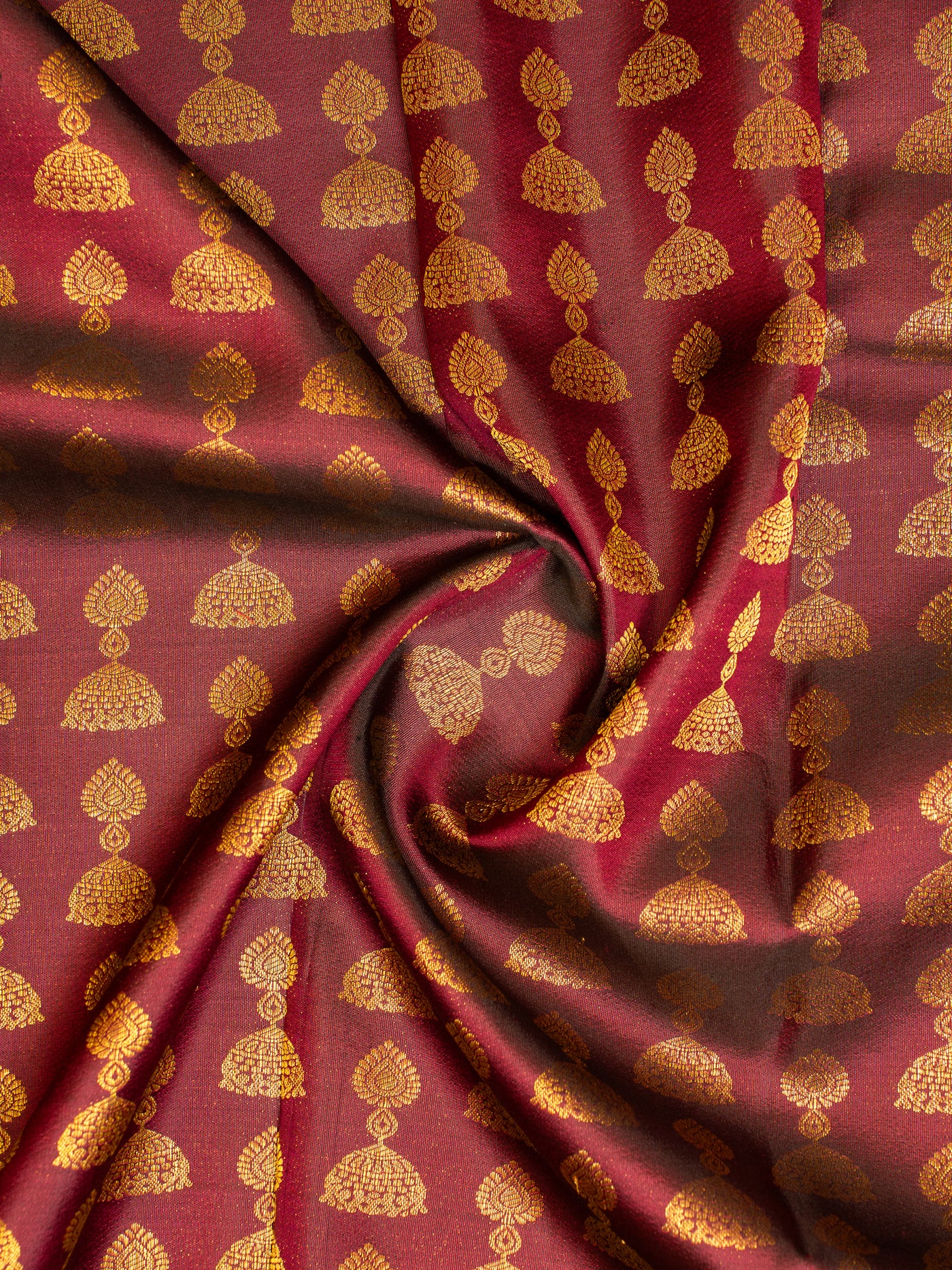 Maroon and Peach Pure Kanchipuram Silk Saree