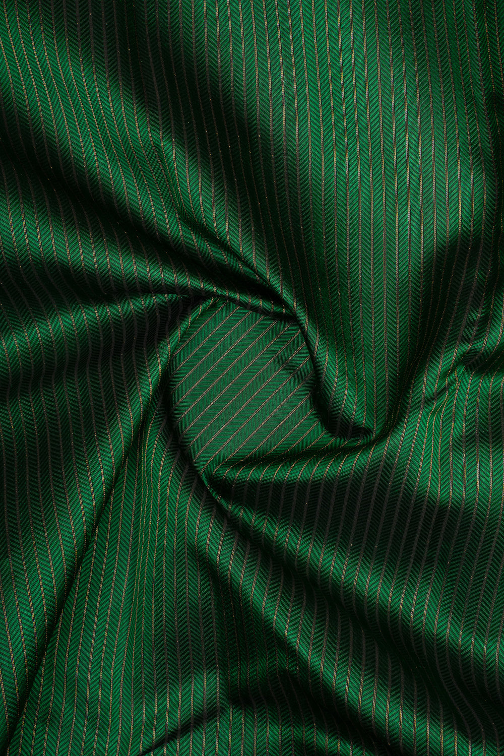 Emerald Green Thread Stripes Pure Kanchipuram Silk Saree