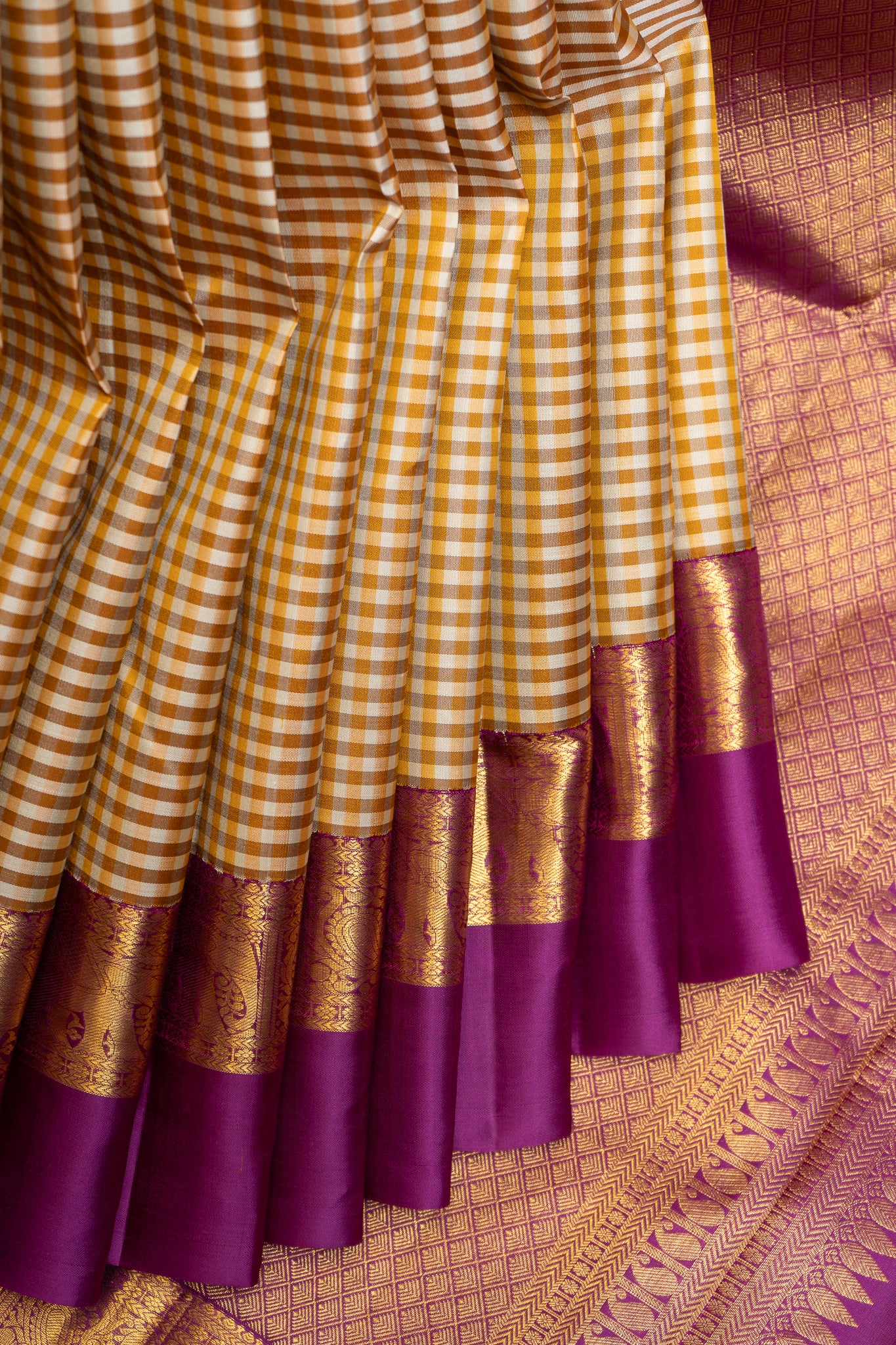 Beige and Gold Checks Pure Kanchipuram Silk Saree - Clio Silks